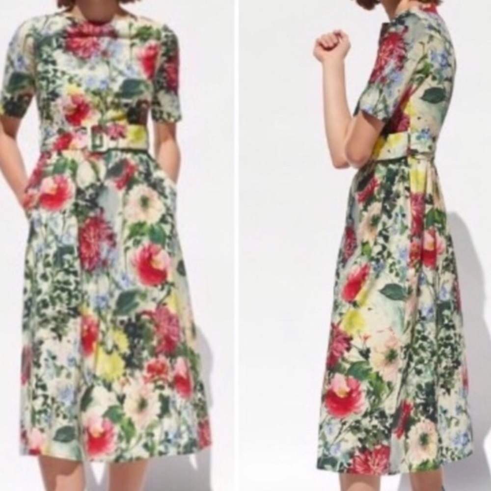 ❤... Zara Floral Dress